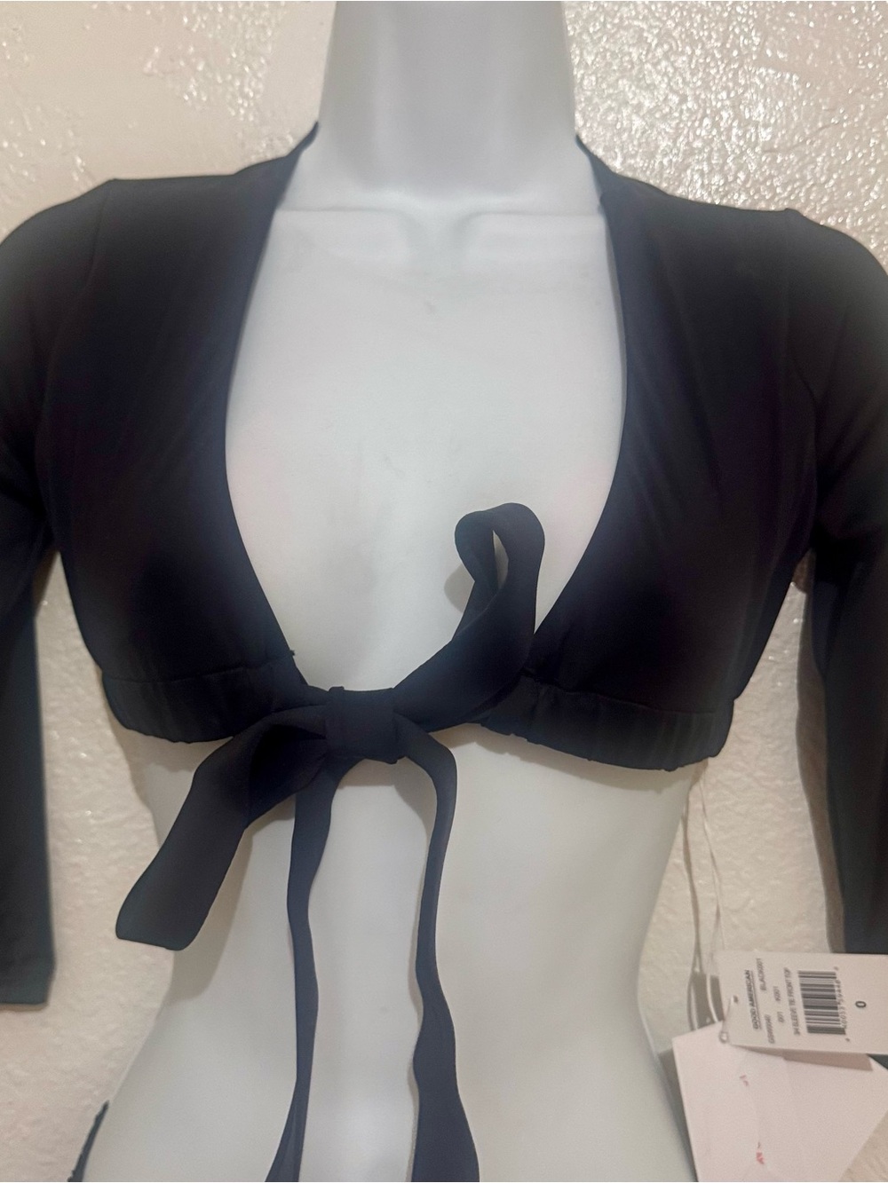 Good American 3/4 front Tie-Front Bikini Top & Cover up NWT